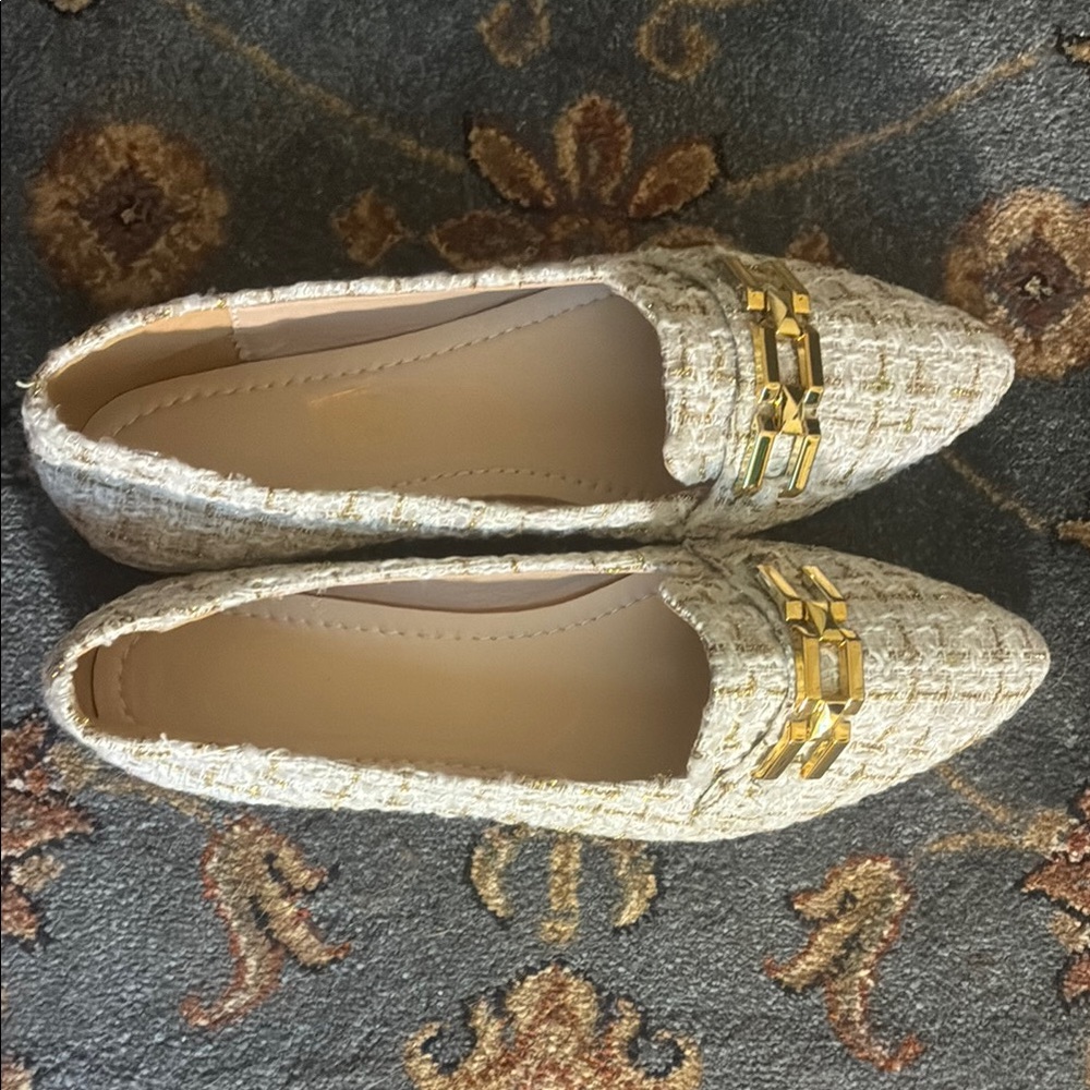 SHEIN Cream Gold Flats with Quilted Design size 43 Never worn